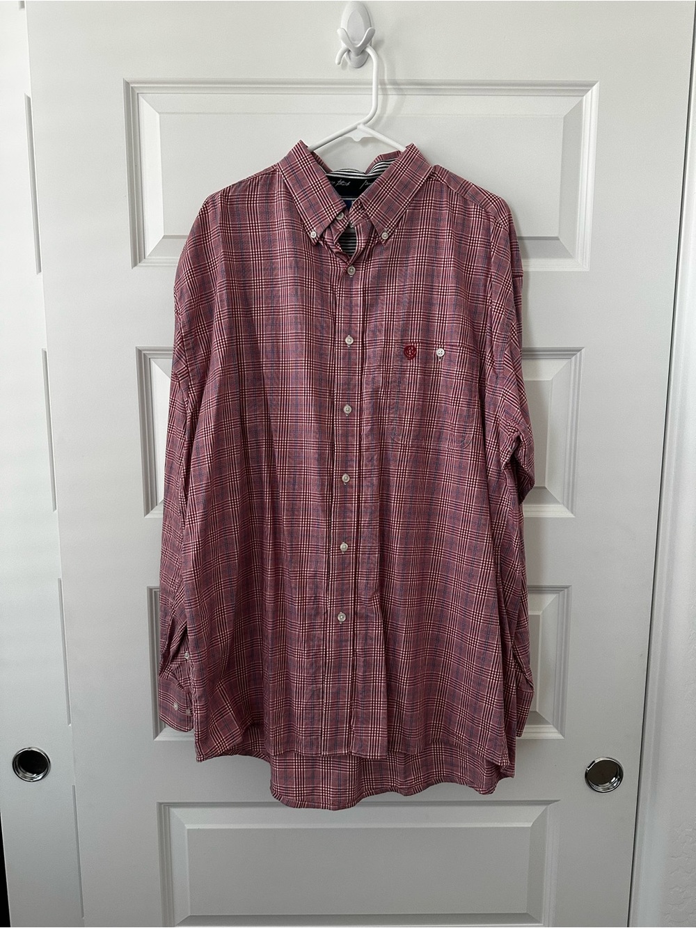 Classic Button-Down Plaid Men's Shirt - Red